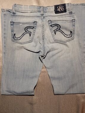 Rock & Republic Light Blue Embellished Back Pocket Jeans